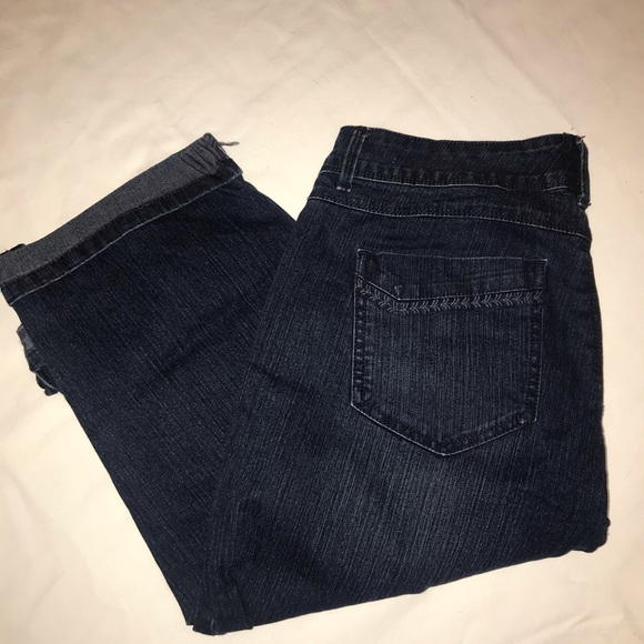 Gloria Vanderbilt skimmer size 8 jeans CAPRIS - Picture 2 of 2